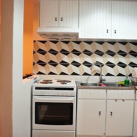 Apartment 99 Néa Péramos Екстериор снимка