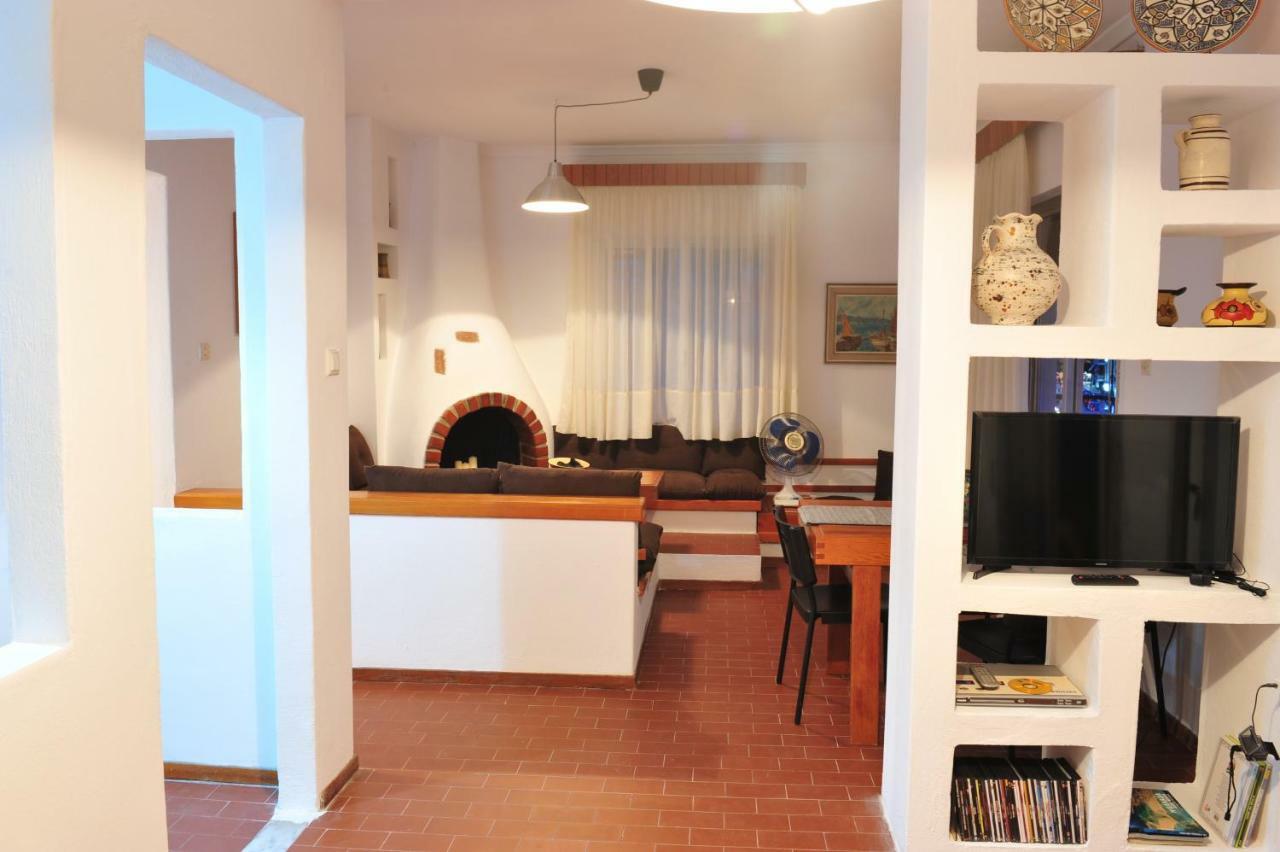 Apartment 99 Néa Péramos Екстериор снимка